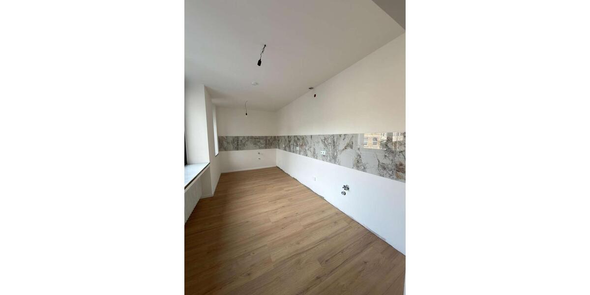 Etagenwohnung Bielefeld - 5 Zimmer, 122 m&sup2;, 1.290&euro; | Angebot:26099695