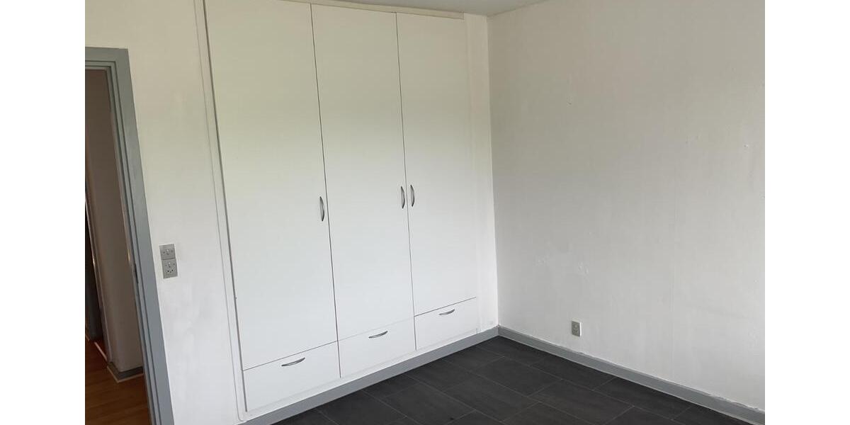Dachgeschoßwohnung Flensburg Altstadt - 4 Zimmer, 130 m&sup2;, 750&euro; | Angebot:26384560