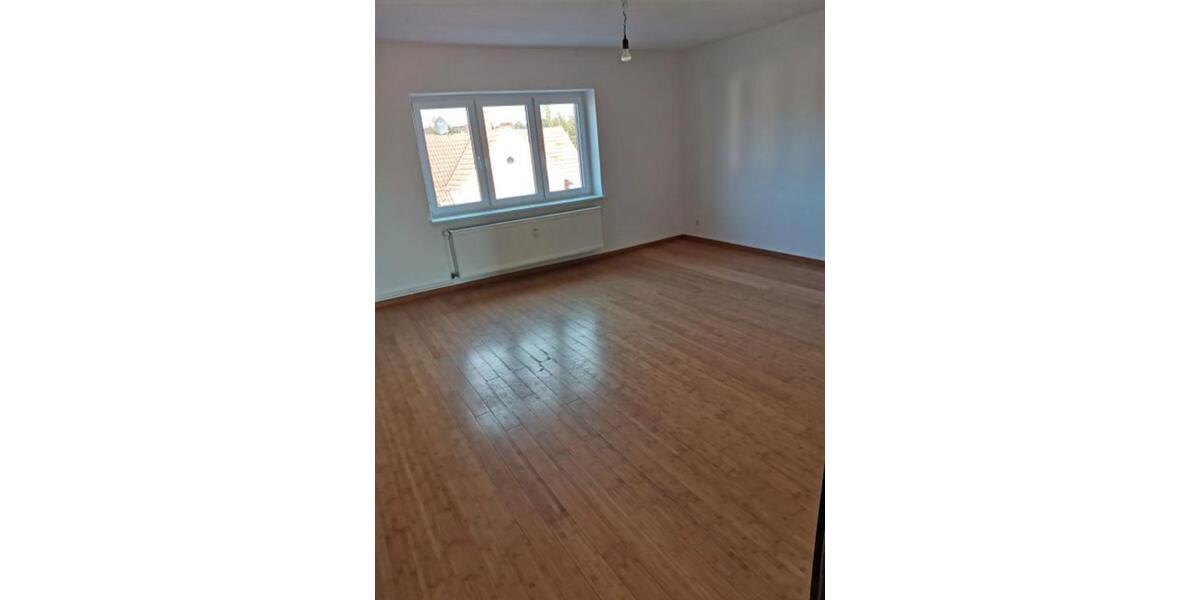 Etagenwohnung Jüterbog - 3 Zimmer, 78 m&sup2;, 734&euro; | Angebot:25914013