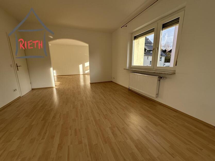 * Ludwigsburg-Süd: hell, großzügig und mit Garage * zimmer