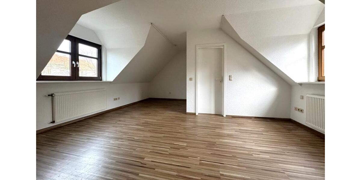 Einfamilienhaus zu vermieten - Wohnen am „Burgpark“ 2 zimmer