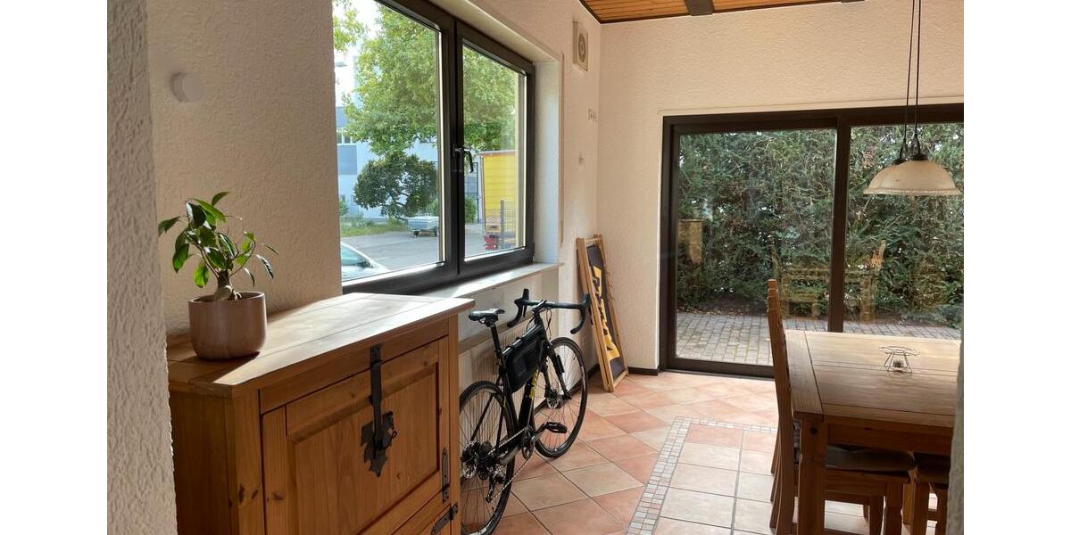 Wohnen auf Zeit Edingen-Neckarhausen Neu-Edingen - 1 Zimmer, 25 m&sup2;, 590&euro; | Angebot:26257806