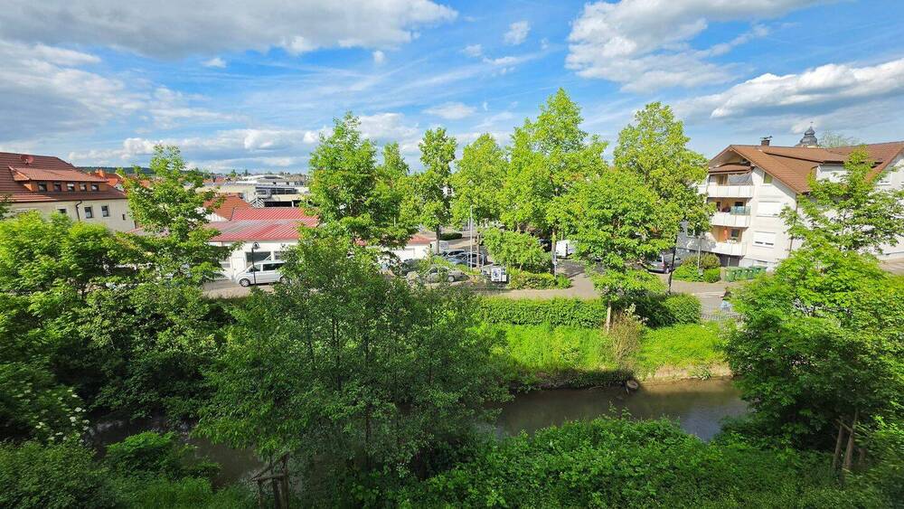 Etagenwohnung Sinsheim - 4 Zimmer, 124 m&sup2;, 1.370&euro; | Angebot:26751007