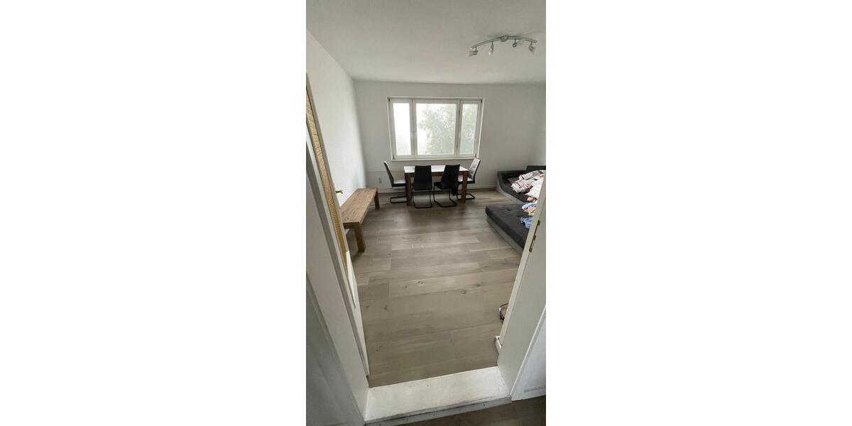 Dachgeschoßwohnung Wesenberg - 3 Zimmer, 56 m&sup2;, 720&euro; | Angebot:24831935