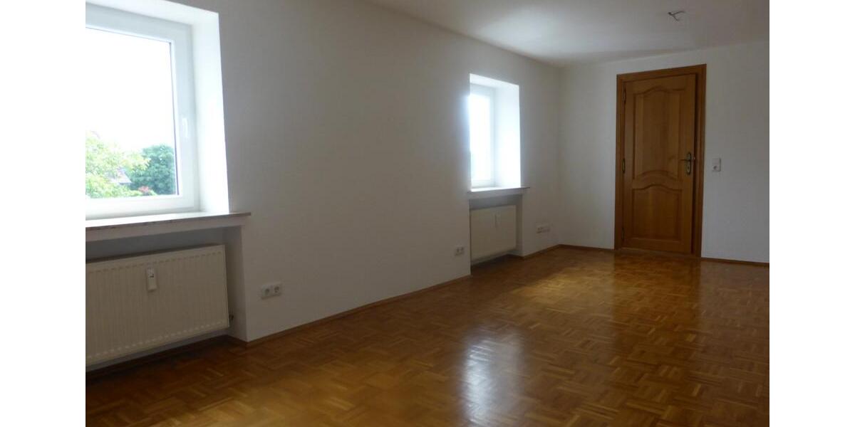 Erdgeschoßwohnung Wuppertal Dornap - 4 Zimmer, 148 m&sup2;, 1.049&euro; | Angebot:25234503