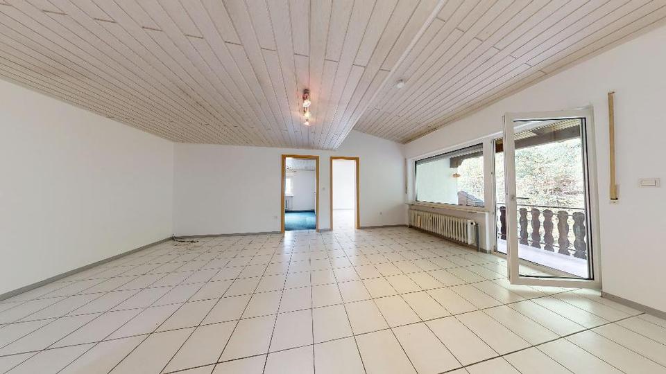 +++Dachgeschosswohnung mit 3 Zimmer, Loggia und Stellplatz in hervorragender Wohnlage +++ 3 zimmer