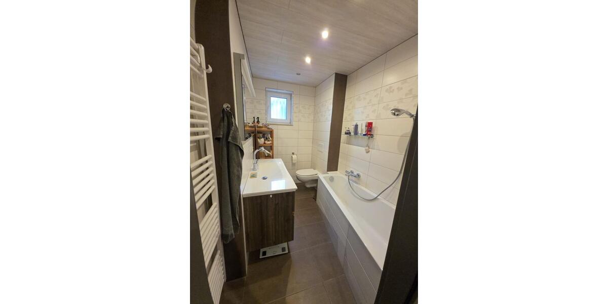 Etagenwohnung Magdala - 3 Zimmer, 67 m&sup2;, 965&euro; | Angebot:25426737