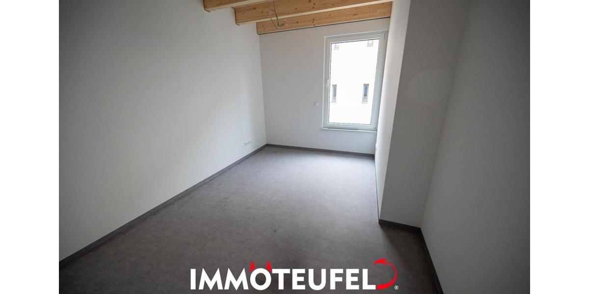 Etagenwohnung Limbach-Oberfrohna Oberfrohna - 4 Zimmer, 128 m&sup2;, 1.480&euro; | Angebot:26586576