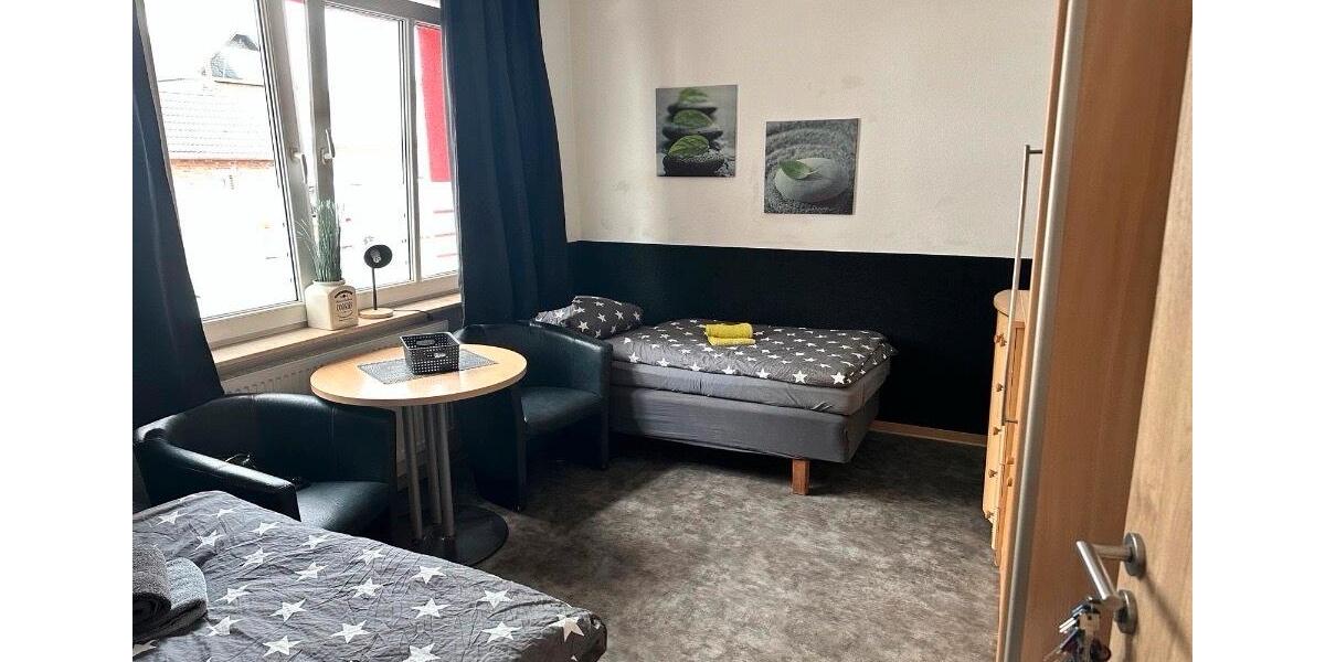 WG- Doppelzimmer von Privat zu vermieten 6 zimmer