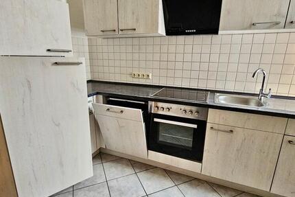 Hier gibts einfach alles !! Einbauküche, Balkon, Bad mit Wanne + DU!! 3-Zimmer in Döbeln zur Miete!