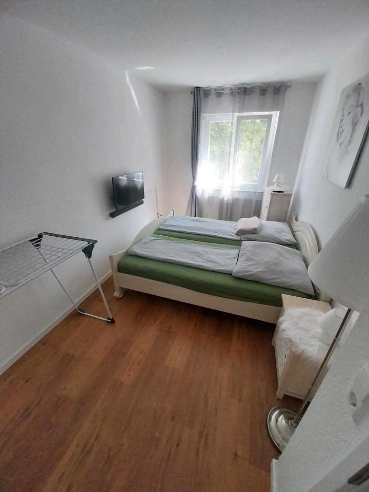 1 Zimmer zur Untermiete an