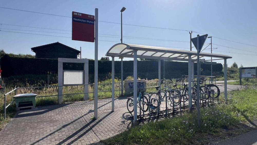 Etagenwohnung BORNA-Neukirchen Neukirchen - 3 Zimmer, 72 m&sup2;, 540&euro; | Angebot:23841450