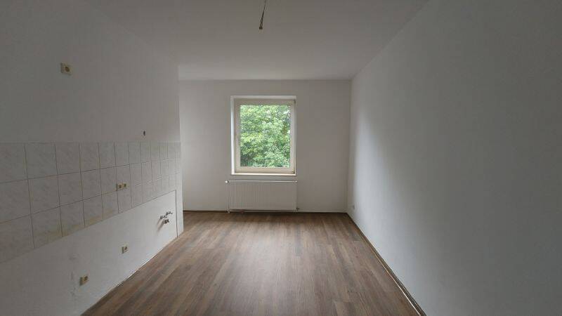 Etagenwohnung Bremerhaven Geestemünde - 2 Zimmer, 58 m&sup2;, 400&euro; | Angebot:26162017