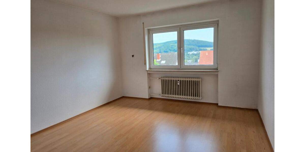 Etagenwohnung Goldbach - 3 Zimmer, 93 m&sup2;, 1.020&euro; | Angebot:26456259