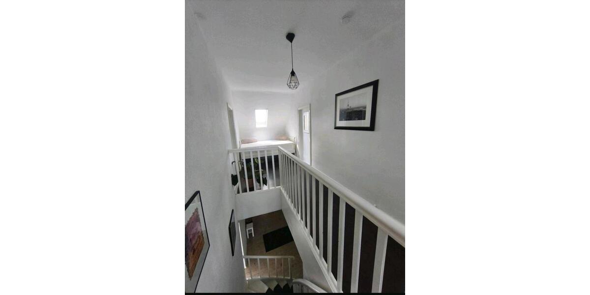 Wohnen auf Zeit Krefeld Hülser Berg - 3 Zimmer, 92 m&sup2;, 1.900&euro; | Angebot:24153742