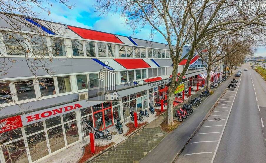 ATIK: Erstbezug nach Sanierung durch Mieterwunsch - Modernes Büro in zentraler Lage - provisionsfrei