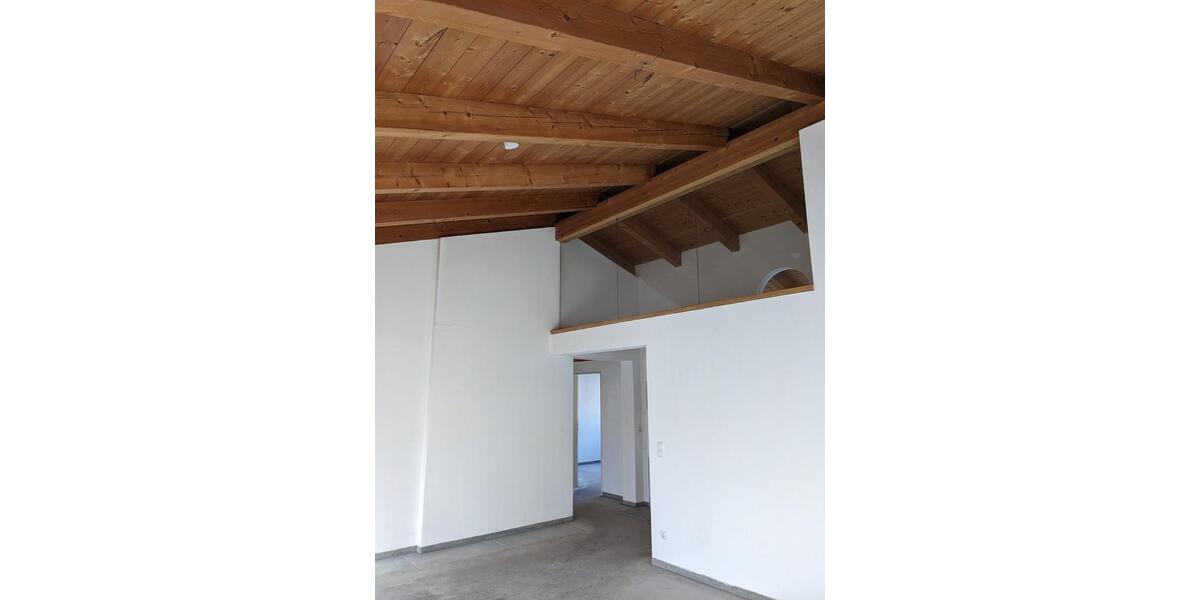 Etagenwohnung Wolfratshausen - 3 Zimmer, 93 m&sup2;, 1.320&euro; | Angebot:25307804