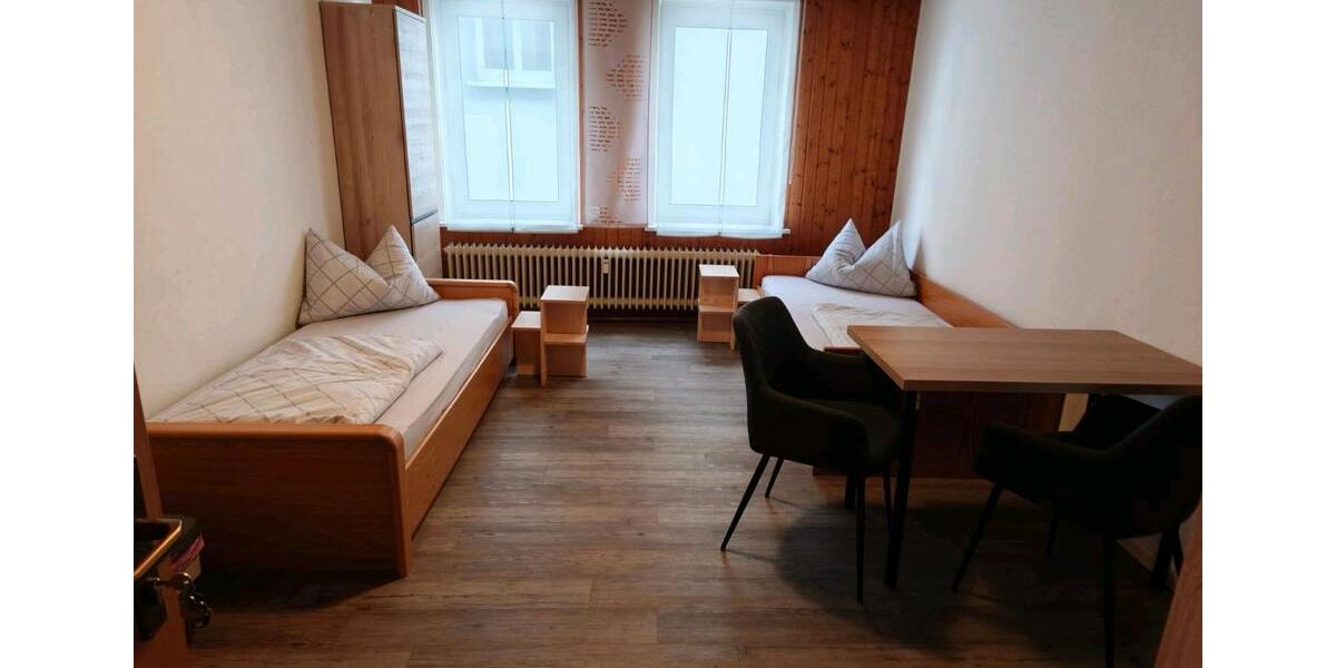 Wohnen auf Zeit Brome - 3 Zimmer, 100 m&sup2;, 25&euro; | Angebot:26292673