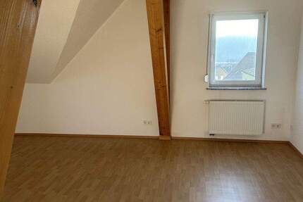 Wohnung Bischmisheim Bischmisheim - 2 Zimmer, 105 m&sup2;, 780&euro; | Angebot:25067012