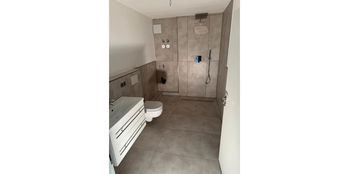 Etagenwohnung Köln Mülheim - 4 Zimmer, 107 m&sup2;, 2.030&euro; | Angebot:26326992