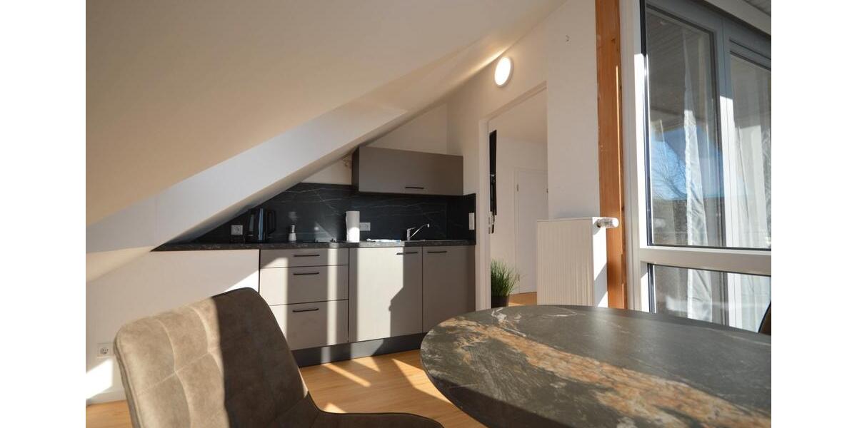 Wohnen auf Zeit Detmold Hakedahl - 10 Zimmer, 250 m&sup2;, 30&euro; | Angebot:24784467