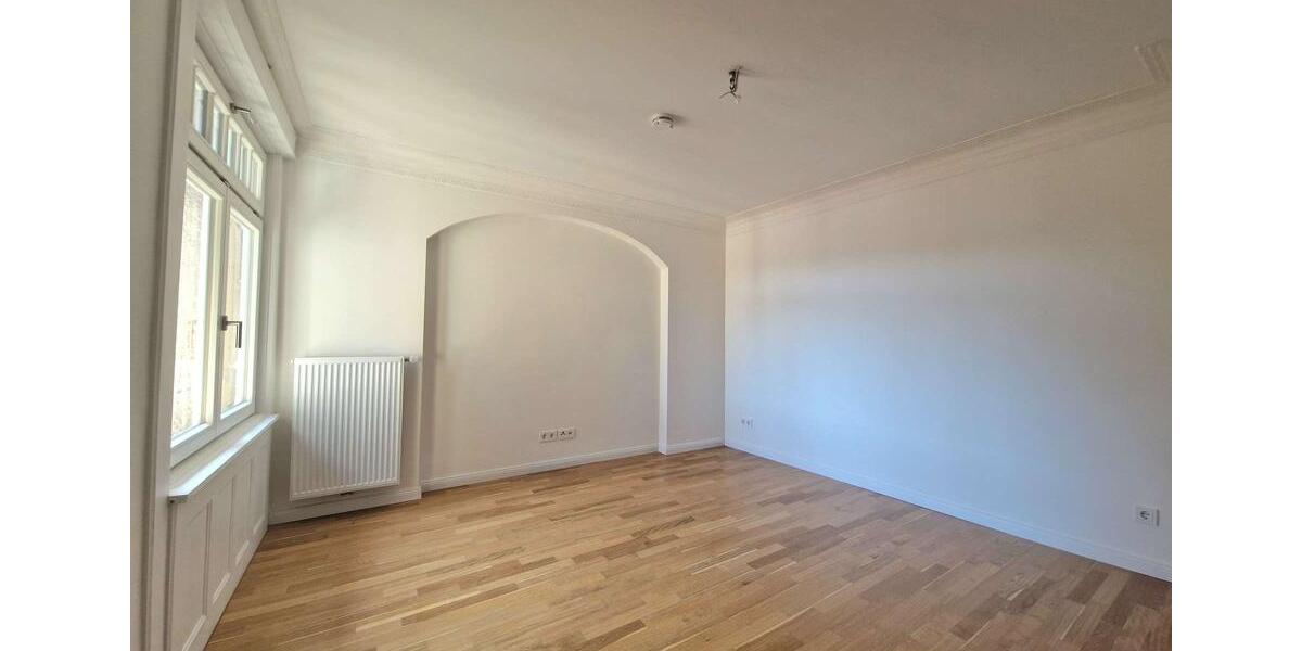 Dachgeschoßwohnung Stuttgart Stuttgart-West - 3 Zimmer, 95 m&sup2;, 1.960&euro; | Angebot:26532461