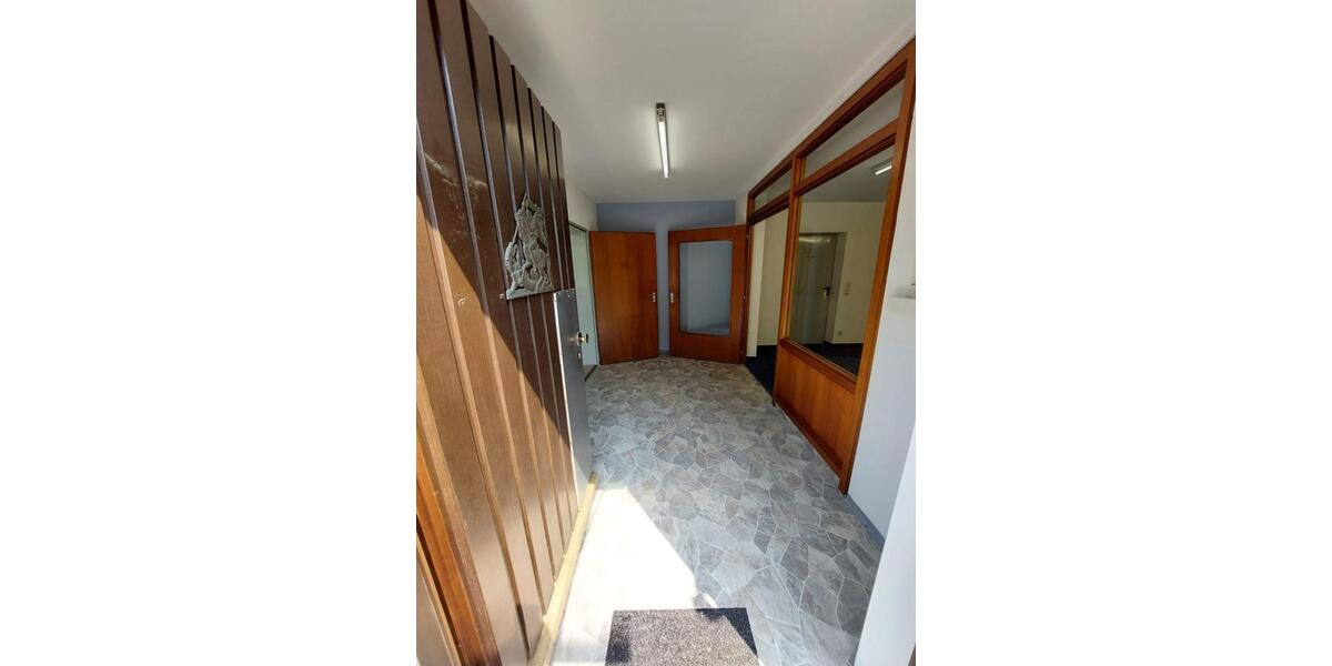 Gewerbeobjekt Marktredwitz - 1.300&euro; | Angebot:17109952