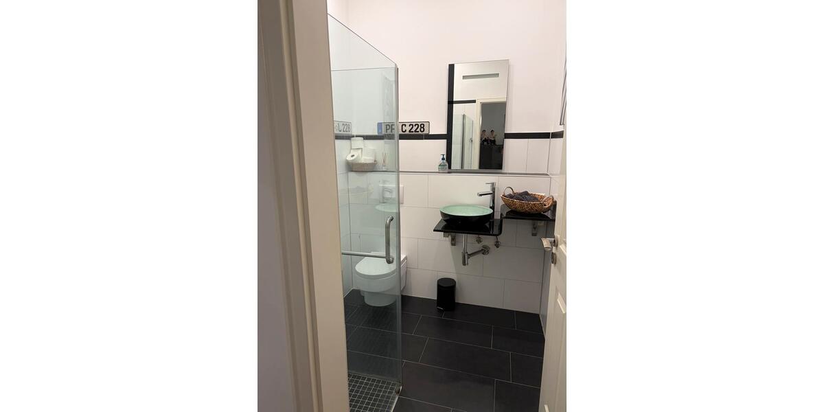 Hochparterre Pforzheim Weststadt - 3 Zimmer, 120 m&sup2;, 1.150&euro; | Angebot:26024503