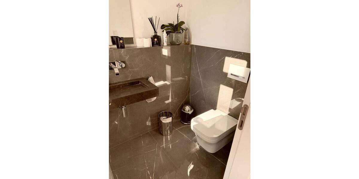 Doppelhaushälfte Meerbusch Büderich - 6 Zimmer, 242 m&sup2;, 8.500&euro; | Angebot:26127832