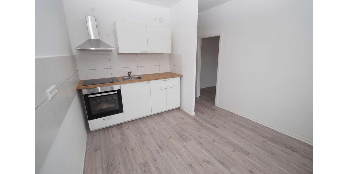 4-Zimmer-Wohnung, Bad mit Dusche, frisch saniert 4 zimmer