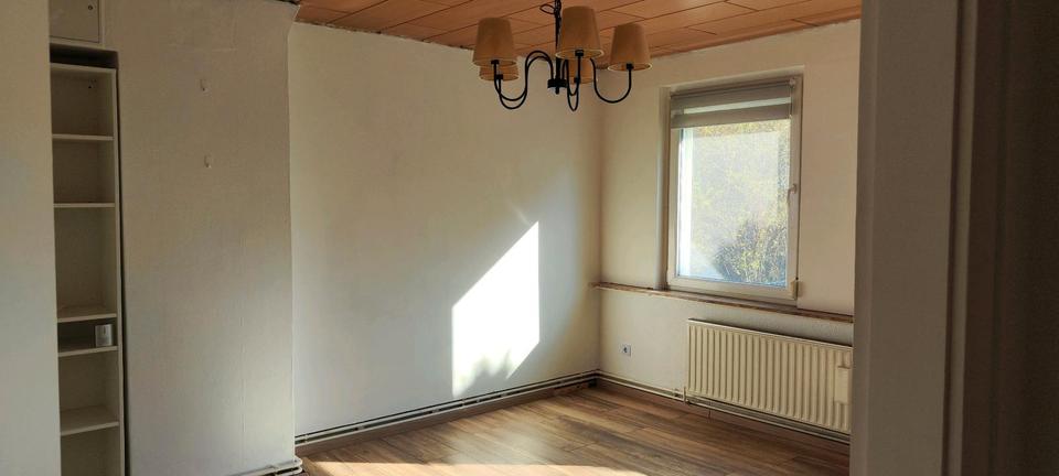 Einfamilienhaus Braunschweig Heidberg-Melverode - 2.5 Zimmer, 80 m&sup2;, 1.000&euro; | Angebot:25850641