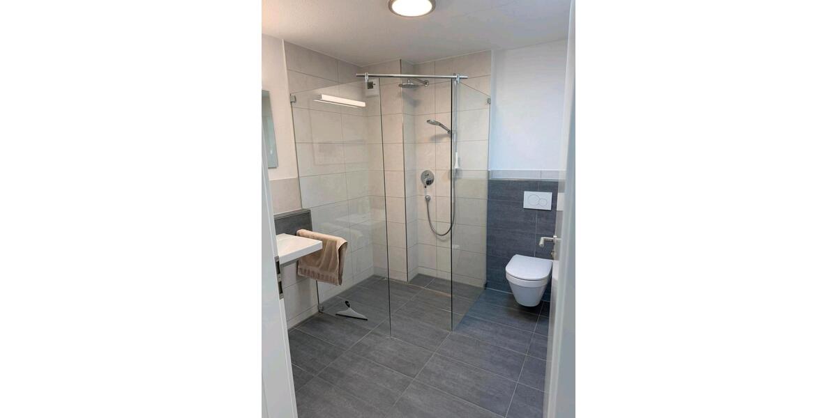 Hochparterre Schillingsfürst - 2 Zimmer, 63 m&sup2;, 700&euro; | Angebot:25933653
