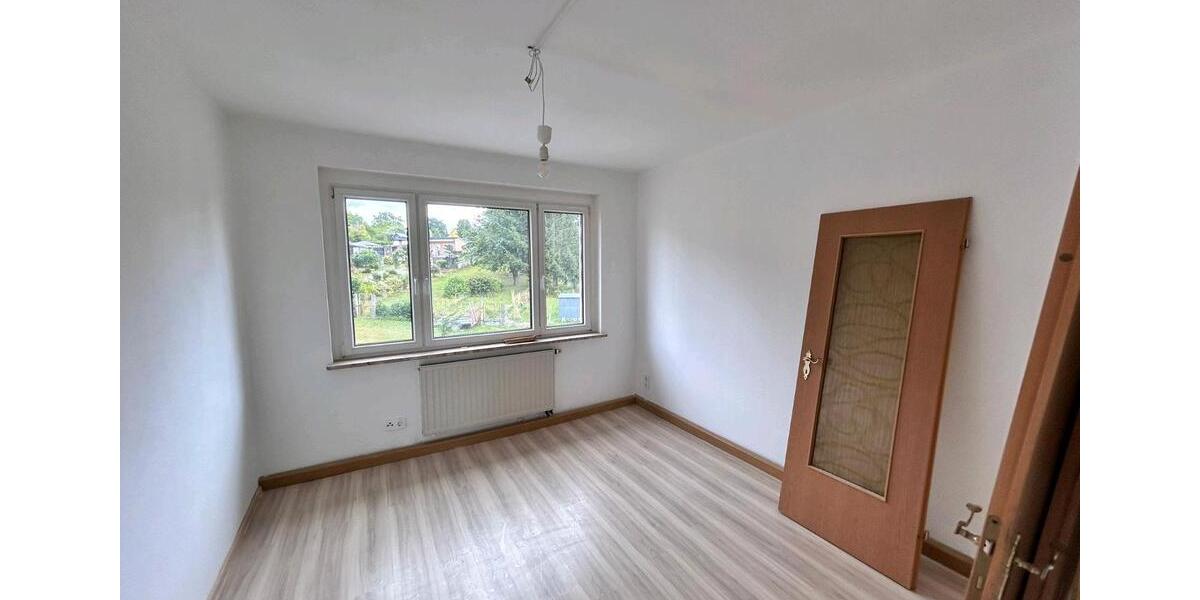 Etagenwohnung Neustadt an der Orla - 3 Zimmer, 70 m&sup2;, 390&euro; | Angebot:26580708