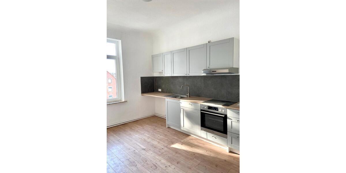 4 Zimmer TOP SANIERTE Wohnung 97 qm Bremerhaven Lehe 4 zimmer