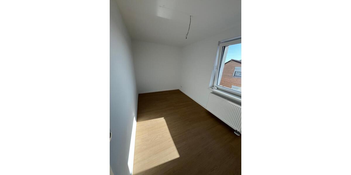 Etagenwohnung Wolfenbüttel - 3 Zimmer, 68 m&sup2;, 850&euro; | Angebot:25806384