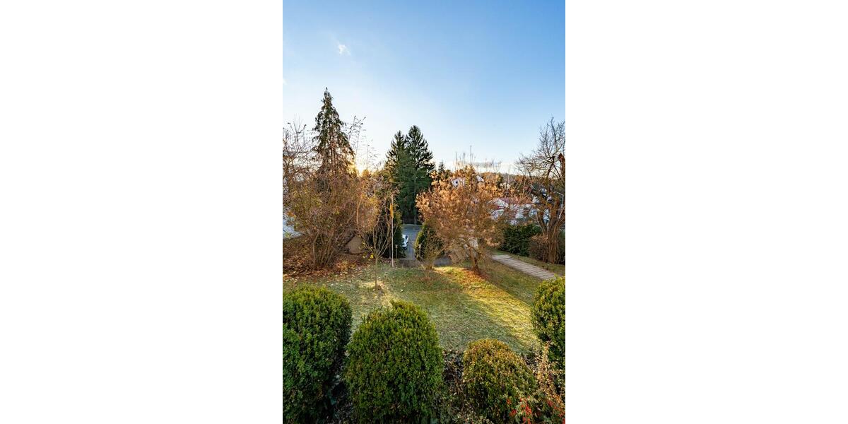 Große Zweizimmerwohnung mit tollem Ausblick im Arnstädter Süden 2 zimmer