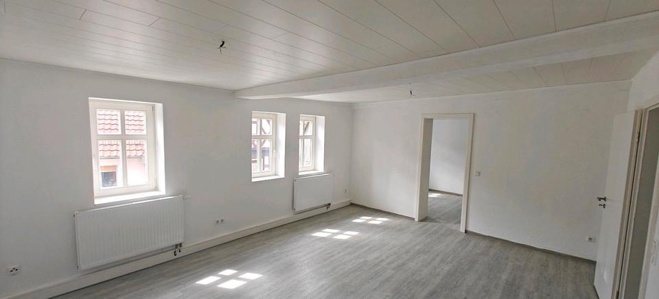 Etagenwohnung Homberg (Ohm) - 3 Zimmer, 76 m&sup2;, 620&euro; | Angebot:26603093