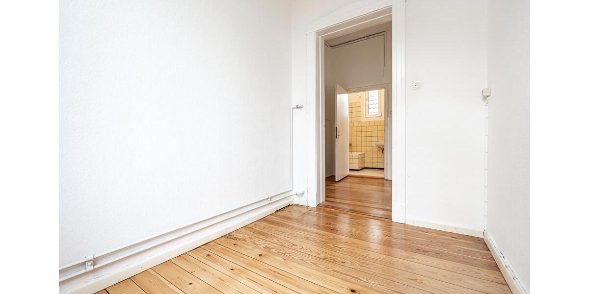 Etagenwohnung Flensburg - 1 Zimmer, 27 m&sup2;, 304&euro; | Angebot:26548883