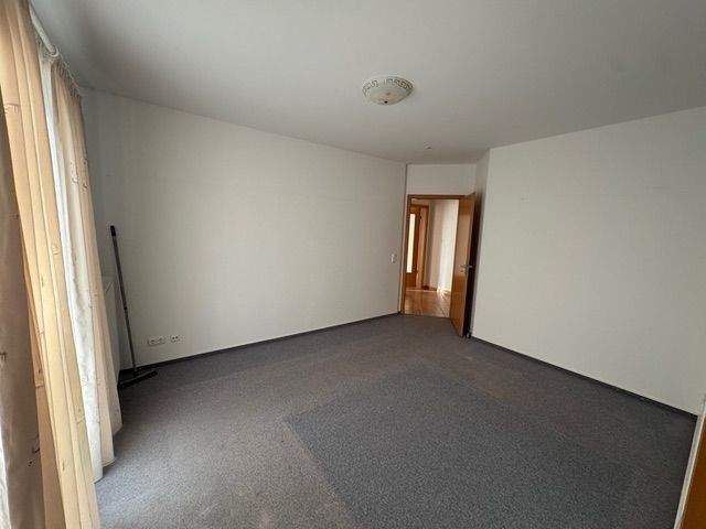 Etagenwohnung Stralsund Kniepervorstadt - 2 Zimmer, 81 m&sup2;, 950&euro; | Angebot:25670243