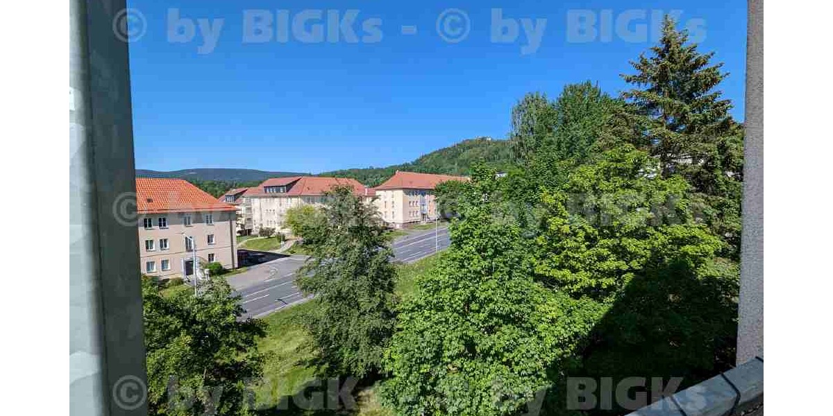 BIGKs - Suhl-Leninring: FREIE AUSSICHT - 3 Raum Wohnung Suhl,sep.Küche,Dusch-Wannenbad, Balkon (-;) - Etagenwohnung Suhl Suhl Friedrich-Wolf-Straße | Angebot:27212620
