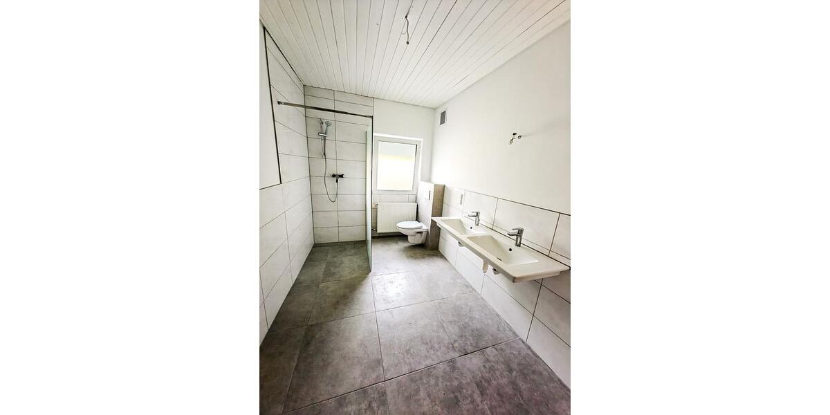 Große Doppelhaushälfte zur Miete in Rheinstetten-Forchheim 4 zimmer