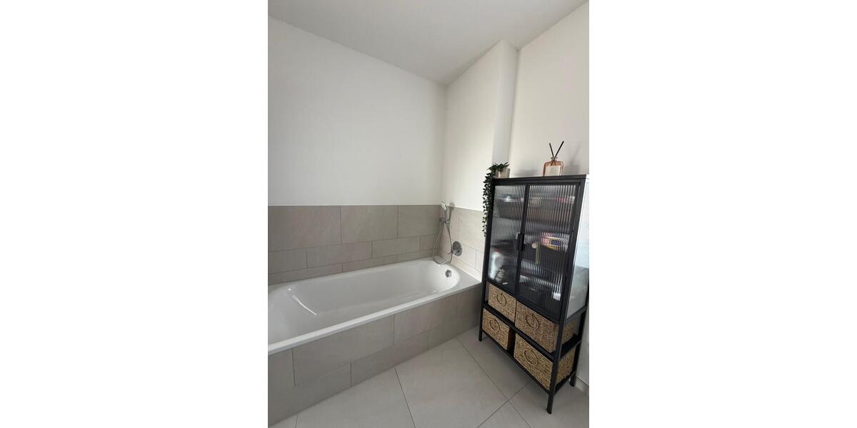 Dachgeschoßwohnung Burgdorf - 2 Zimmer, 80 m&sup2;, 1.170&euro; | Angebot:25946893