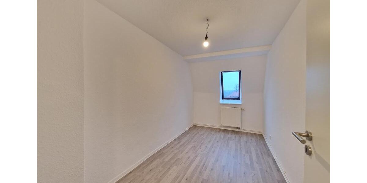 Etagenwohnung Großenhain - 3 Zimmer, 59 m&sup2;, 420&euro; | Angebot:26481605