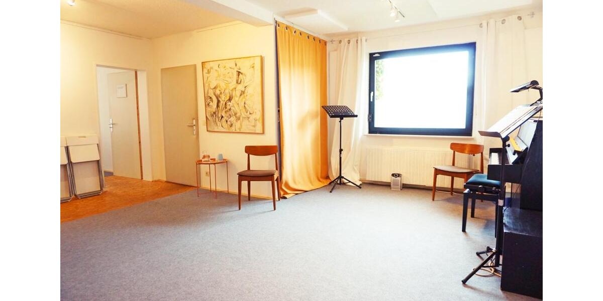 Dachgeschoßwohnung Zierenberg - 2 Zimmer, 72 m&sup2;, 650&euro; | Angebot:26531124