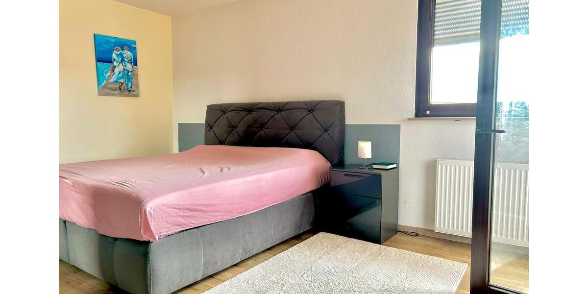 Etagenwohnung Ludwigshafen am Rhein - 4 Zimmer, 100 m&sup2;, 1.250&euro; | Angebot:26638280