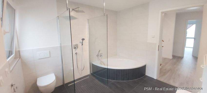 Reihenmittelhaus Flörsheim / Weilbach Weilbach - 6 Zimmer, 221 m&sup2;, 2.800&euro; | Angebot:25678837