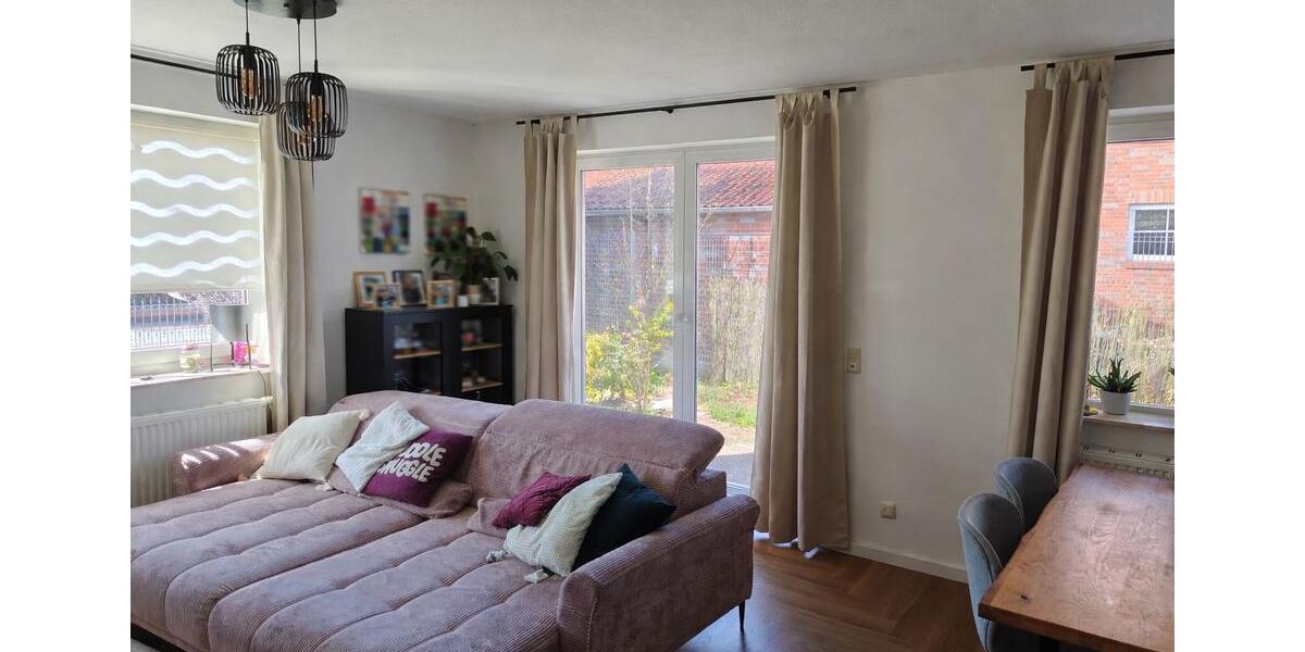 Erdgeschoßwohnung Zarrentin am Schaalsee - 4 Zimmer, 105 m&sup2;, 1.200&euro; | Angebot:26002470