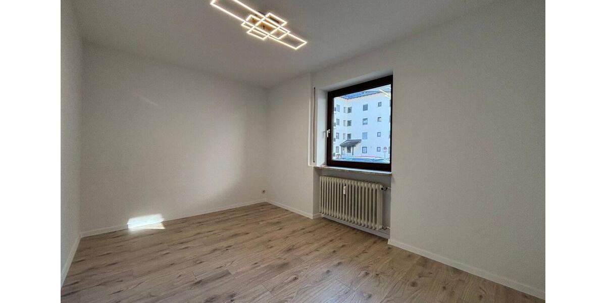 Hochparterre Kumhausen - 4 Zimmer, 88 m&sup2;, 2.600&euro; | Angebot:24877732