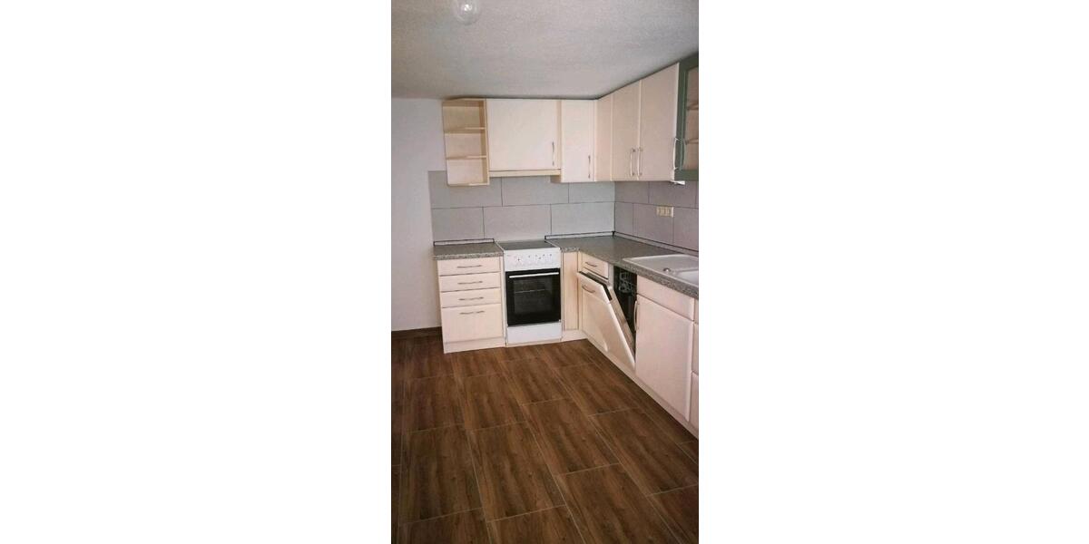 Etagenwohnung Bernstadt auf dem Eigen - 3 Zimmer, 72 m&sup2;, 485&euro; | Angebot:26074408