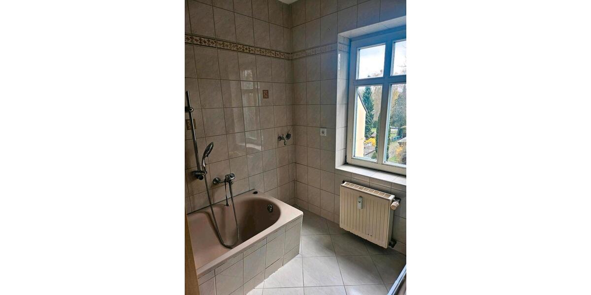Etagenwohnung Wolmirstedt - 4 Zimmer, 104 m&sup2;, 700&euro; | Angebot:26136838